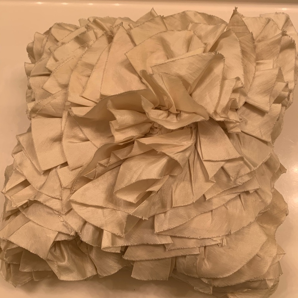 12”by 12” Pier1 decor cream ruffled pillow